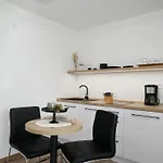 Infinity Roznov Lägenhet *